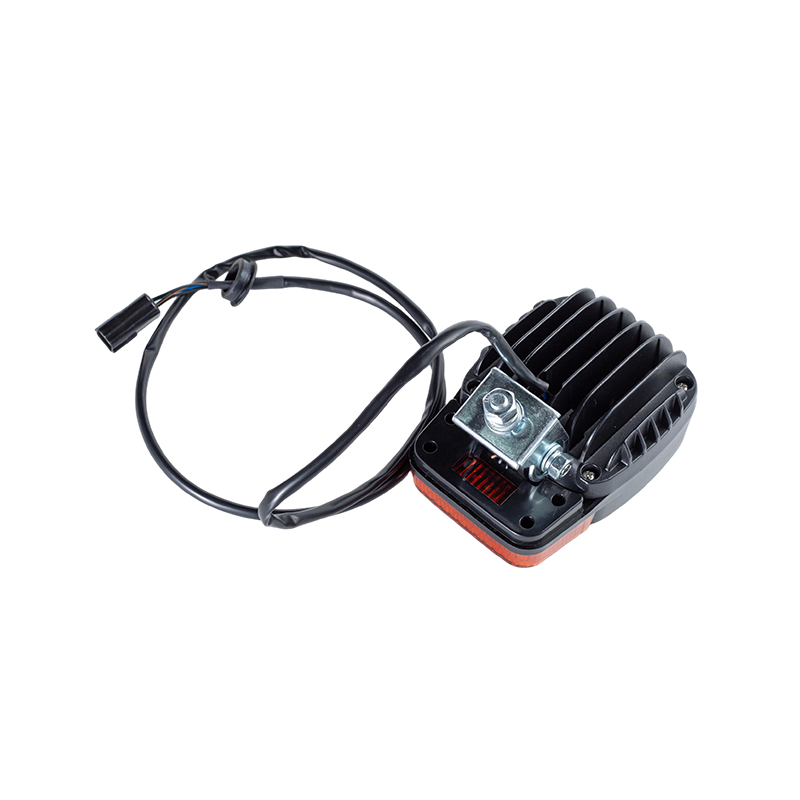 001 Lampe combinée multifonction / Lampe de travail à 4 LED avec clignotant et feu de position pour chariot élévateur