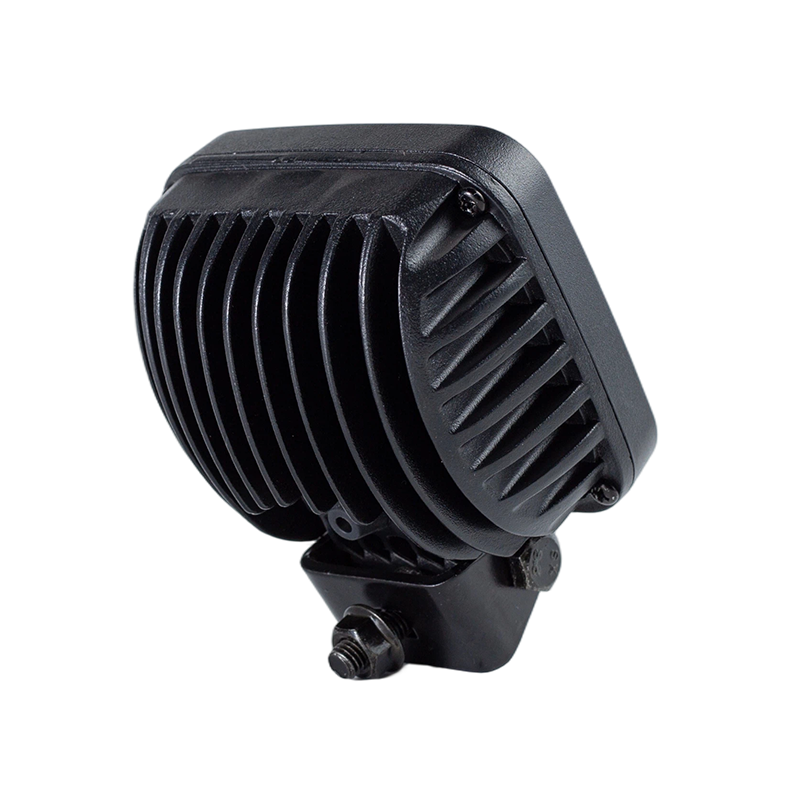 Phare à 4 LED étanche à la poussière et à l'eau IP67 pour véhicules industriels