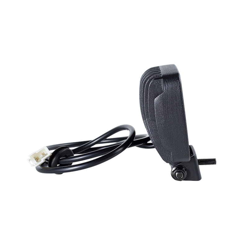 Lampe de travail robuste à 6 LED IP67 003 pour véhicules industriels