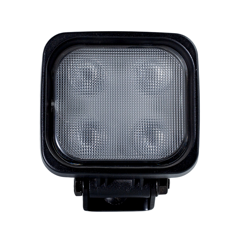 Lampe de travail robuste à 4 LED IP67 avec membrane respirante pour véhicules industriels
