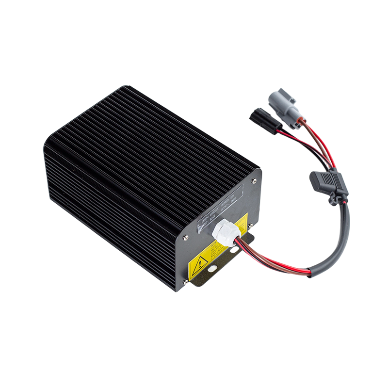 Module abaisseur de tension DC-DC pour véhicule, haute efficacité, sortie Stable, IP65, anti-poussière, résistant à l'huile, DC80V, large entrée, chariot élévateur