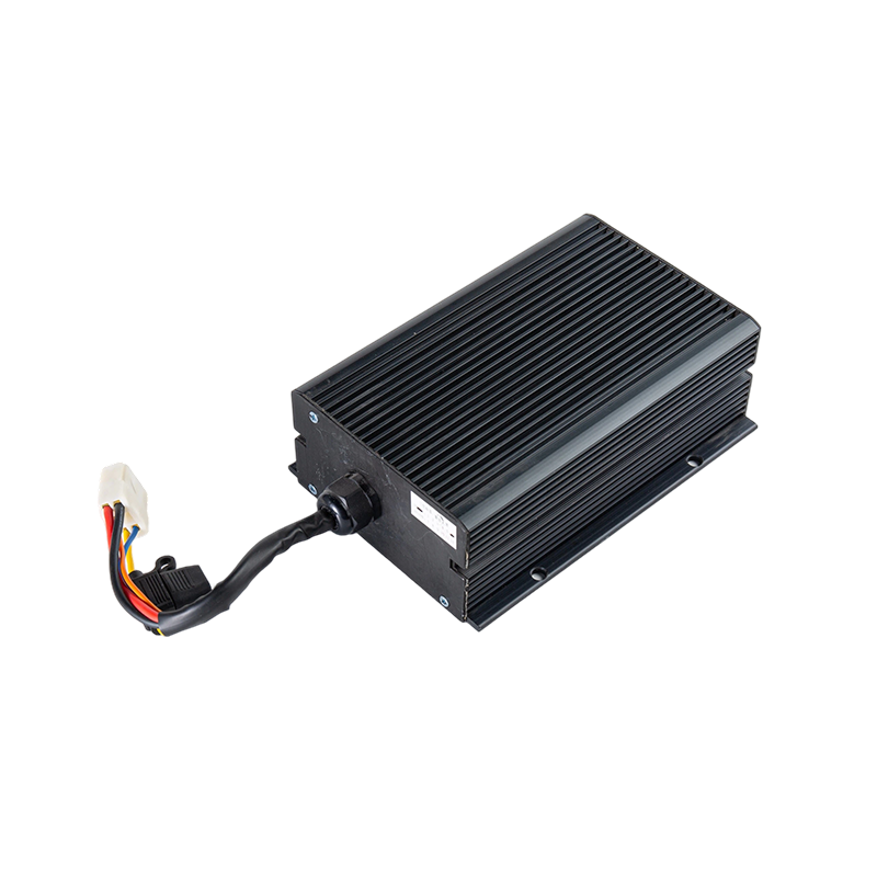 Module abaisseur de tension DC-DC pour véhicule, chariot élévateur à large entrée, haute efficacité, sortie Stable IP65, anti-poussière, résistant à l'huile, DC48V